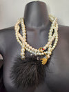 Pearls & Swanns Feather Tail necklace