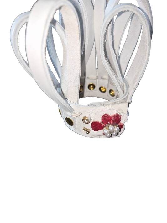 Rosey - White Leather Looped Rose Lock Bracelet