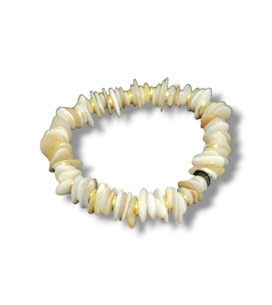 Mop of Pearl chip bracelet