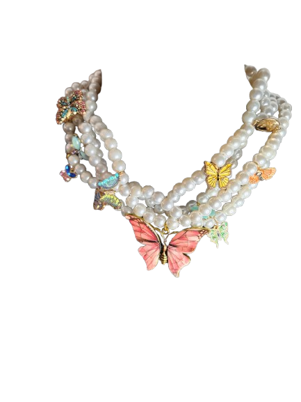 Pearl Floating Butterfly Necklace